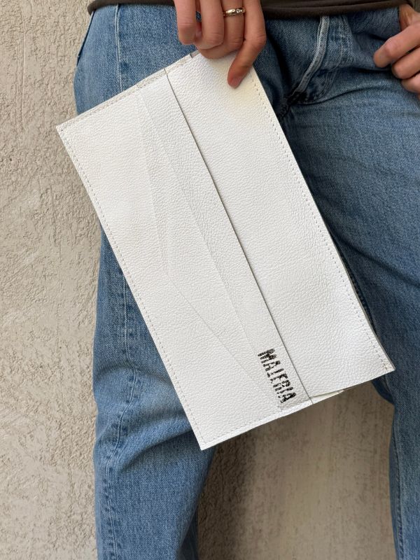 pochette bianca