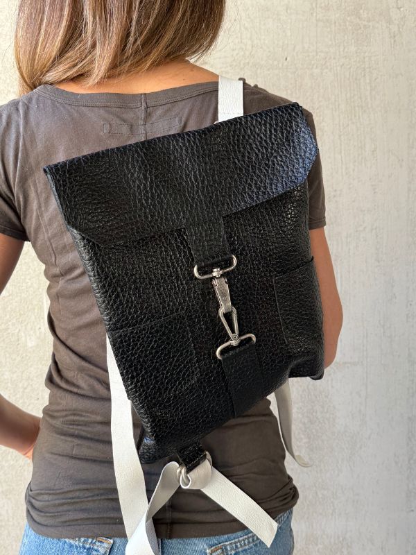 zaino nero (3)